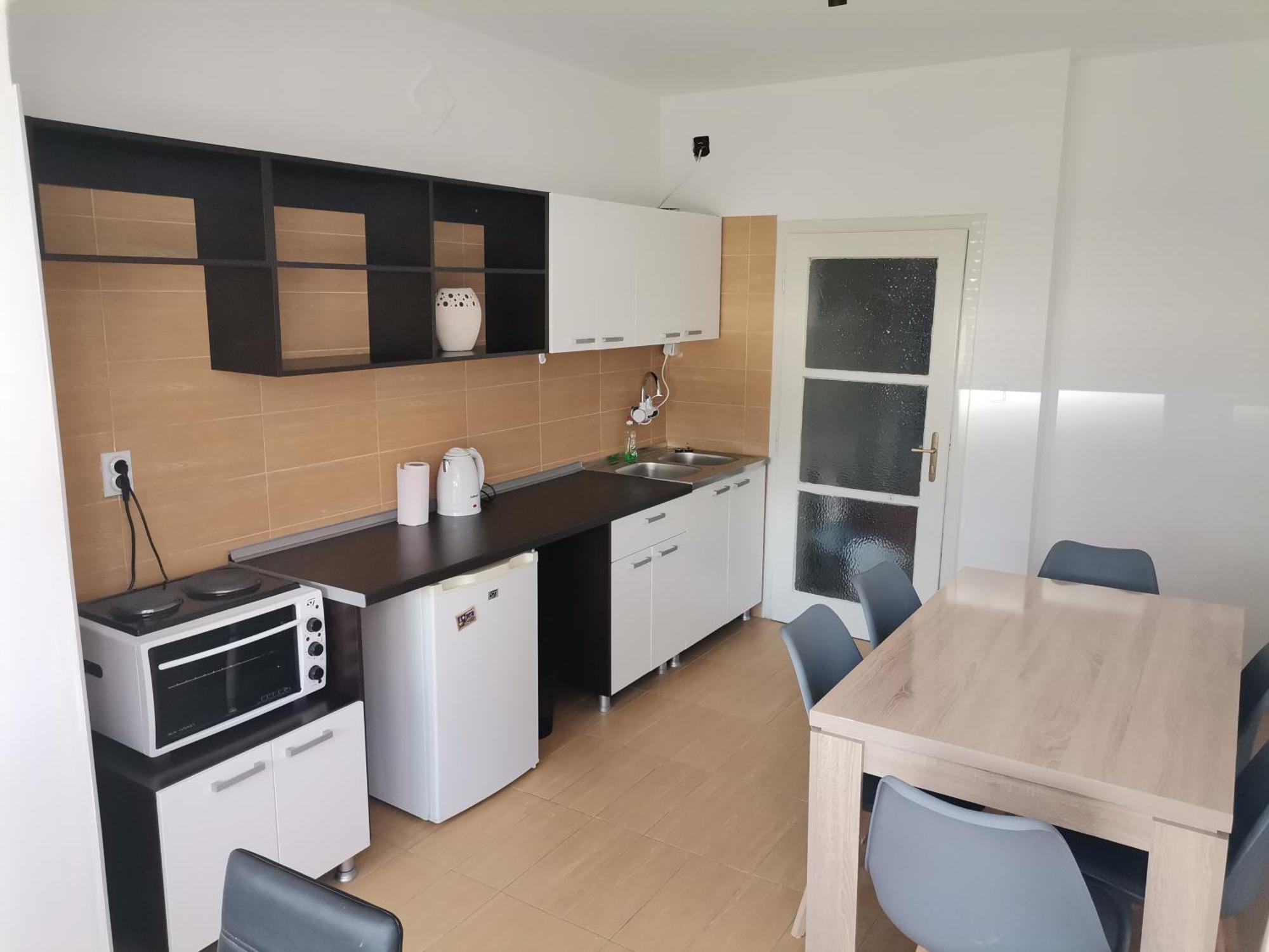 Calla 5 Apartment - Main Square, In The City Shopping Center - Parking Slot With Security And Video Camera Скоп'є Екстер'єр фото